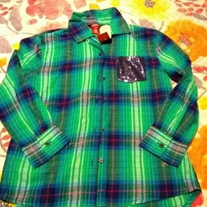 Size 7/8 flannel shirt nwt